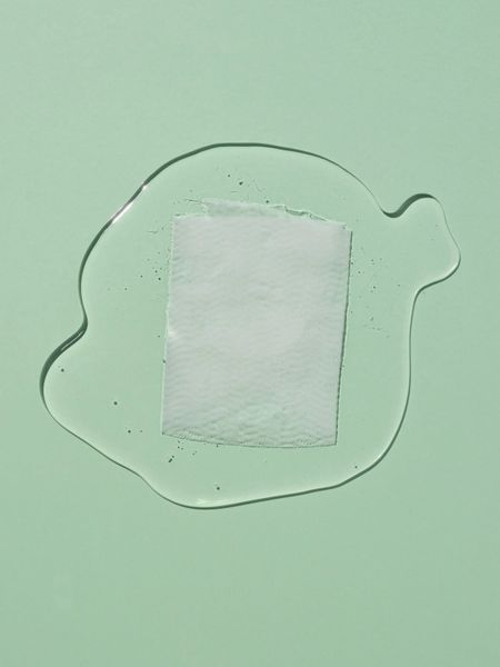 Заспокійлива тканинна маска з екстрактом голок сосни Round Lab Pine Calming Cica Mask Sheet 10878 фото