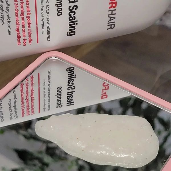 Шампунь з частинками солі для глибокого очищення шкіри голови Dr.Forhair Head Scaling Shampoo, 400 мл 10775 фото