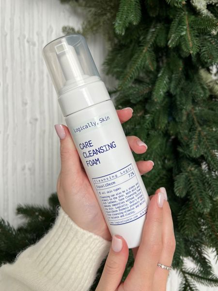 М’яка очищувальна пінка для вмивання Logically, Skin Care Cleansing Foam, 200 мл 11331 фото